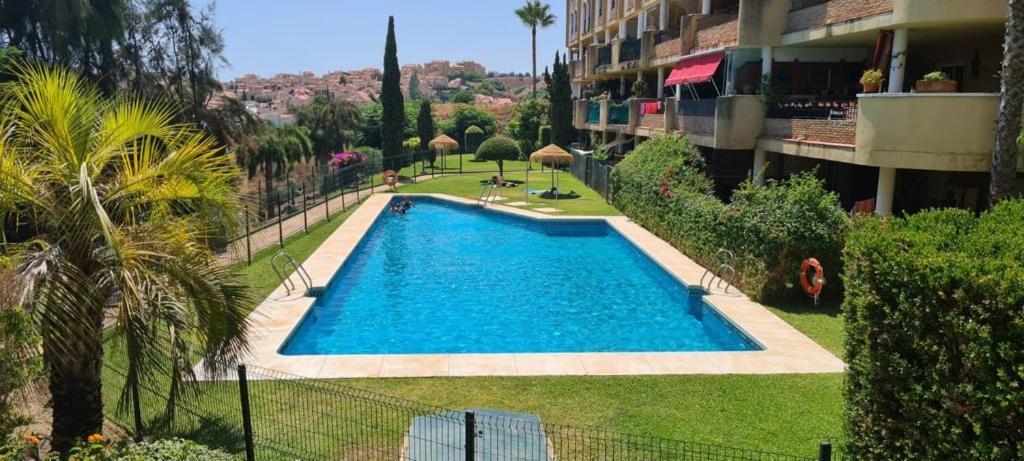 Апартаменты Riviera Del Sol Eden Golf Михас Экстерьер фото