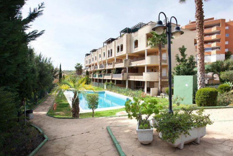 Апартаменты Riviera Del Sol Eden Golf Михас Экстерьер фото